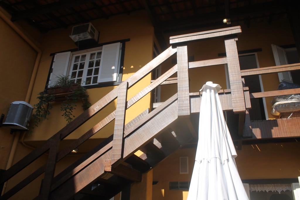 Отель Aquarius Osteria Арраял-ду-Кабу Экстерьер фото